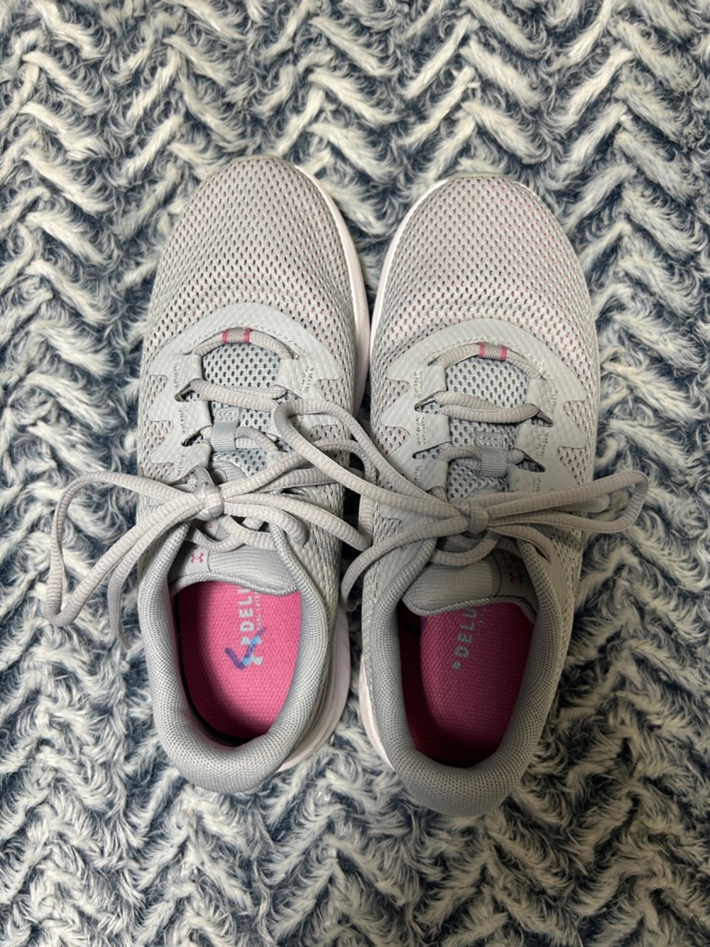 Women’s Under Armour Charged Impulse Sneakers Athletic Shoes - Picture 4 of 10